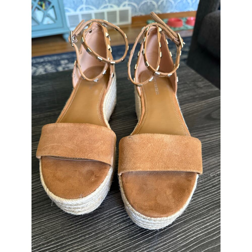 Marc Fisher Jazlyn Studded Ankle Strap Espadrille Sandal in Arizona Tan Sz. 9